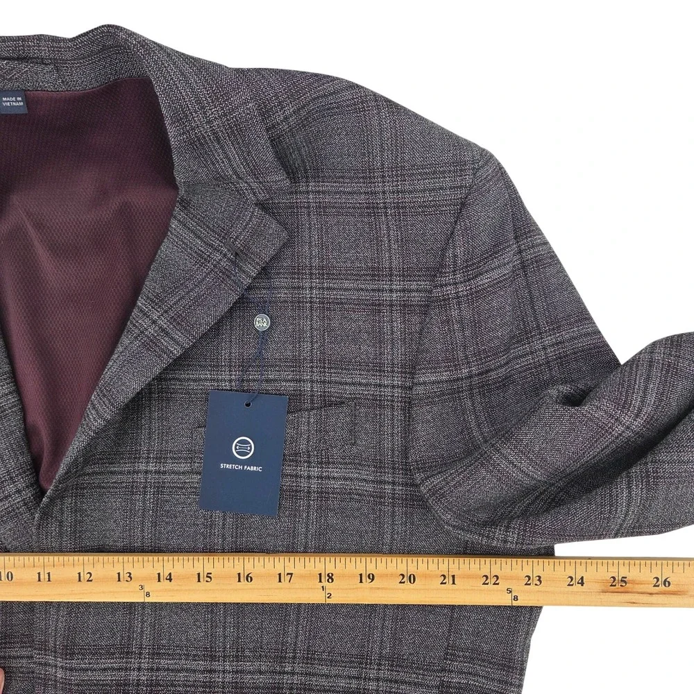 Jos A Bank‎ Traveler Blazer Mens 44R Grey Plaid Wool Blend Tailored Fit